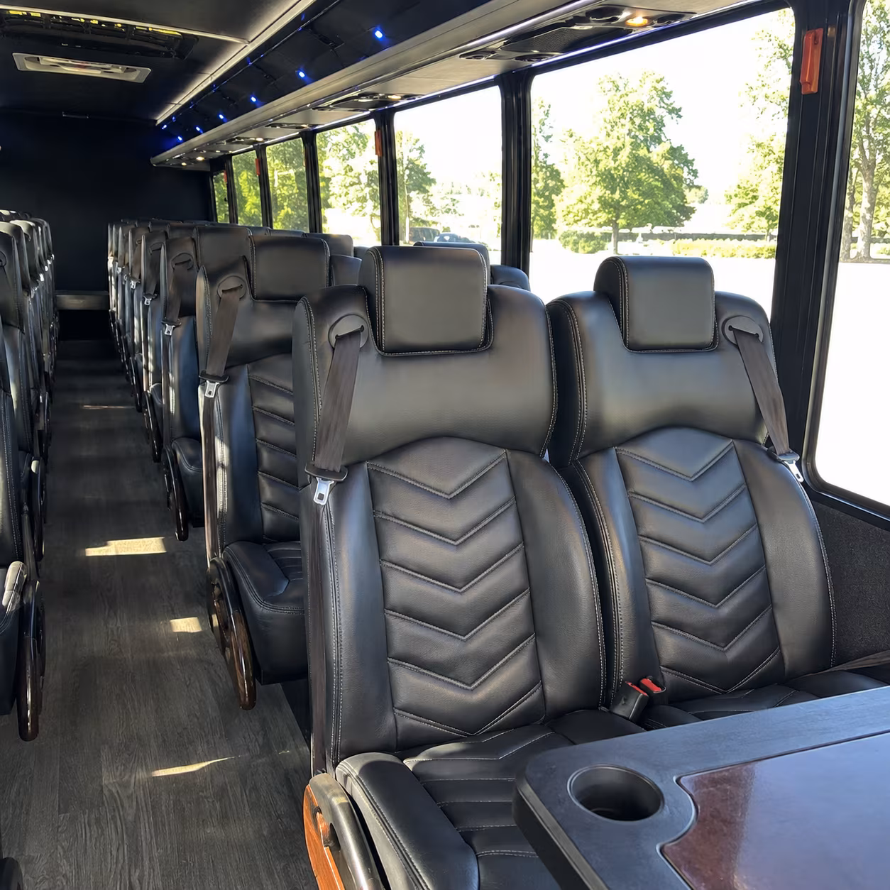 charter buses to walla walla tasting rooms for large groups