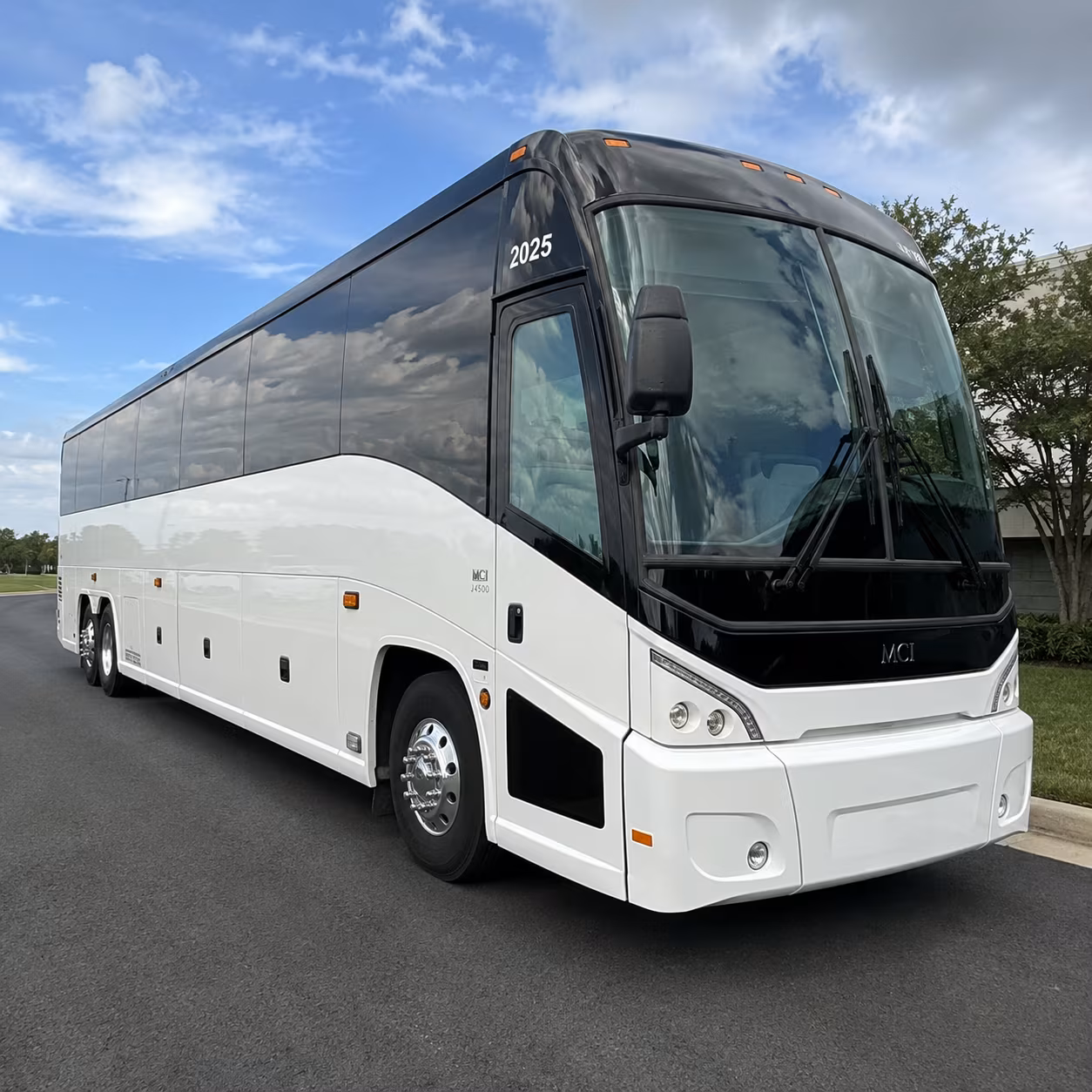 employee shuttle buses for pullman s agricultural and industrial employers