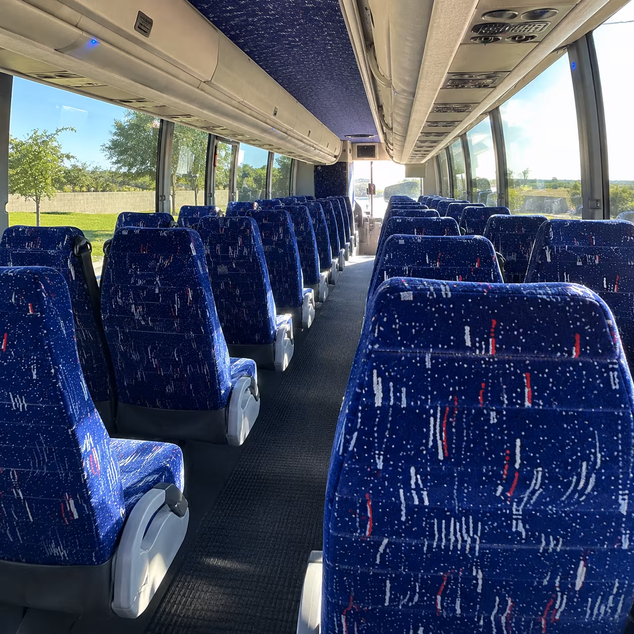 overnight and long haul bus rentals for pullman sports teams and club travel
