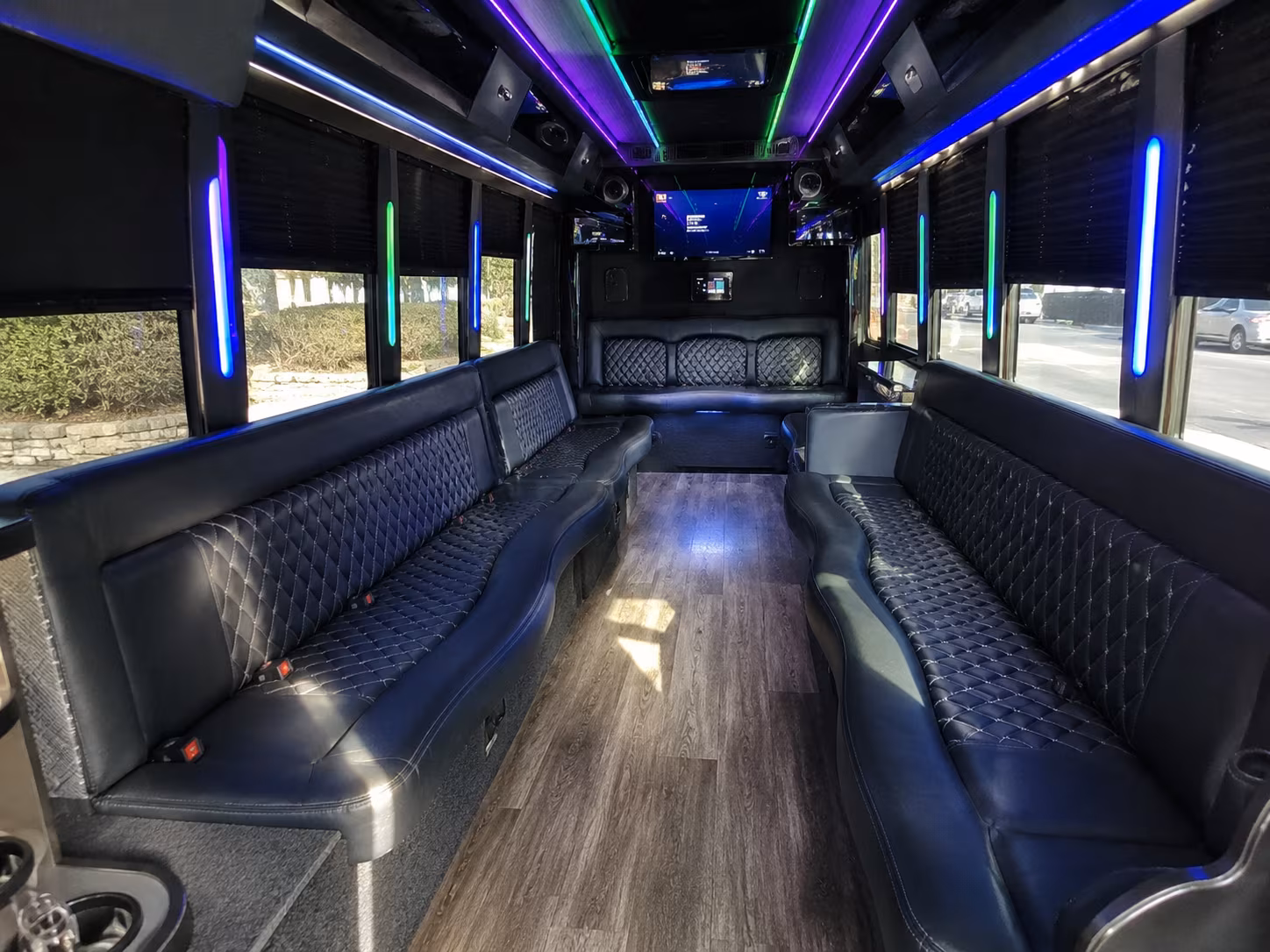 pullman 15 passenger party bus interior