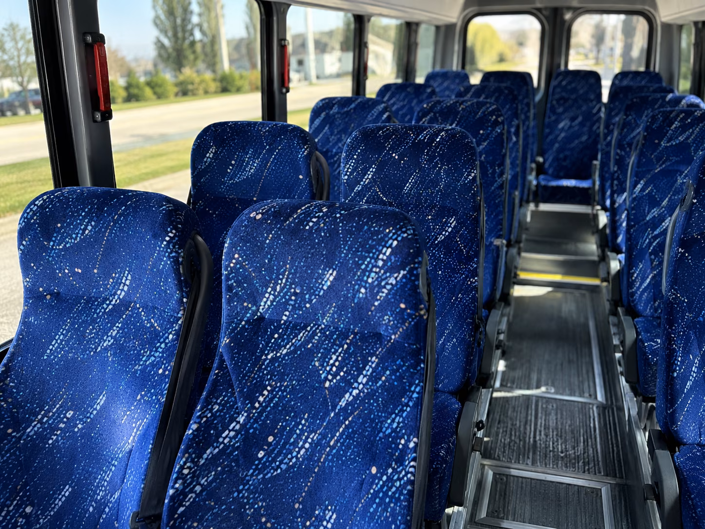 pullman 20 passenger minibus interior