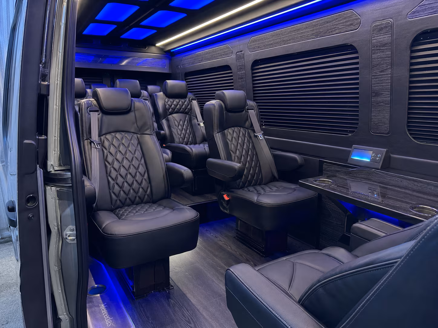 sprinter van transportation for groups and events across pullman
