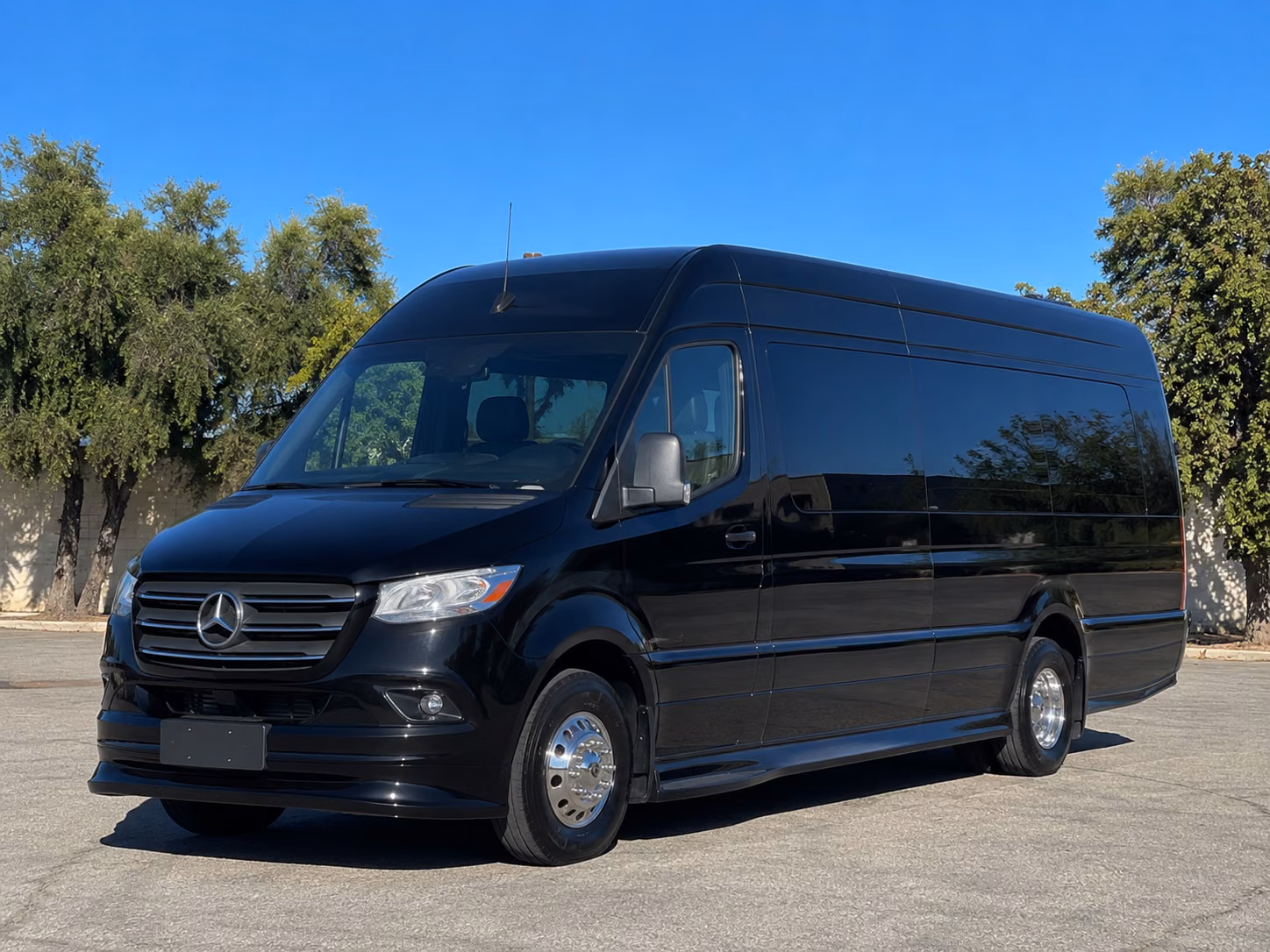 transportation serving pullman and nearby cities